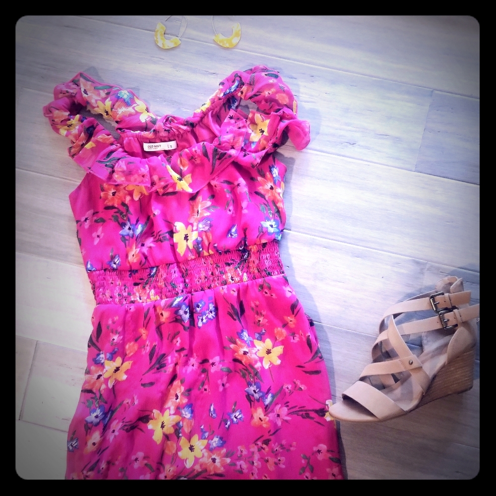 2/$15 Old Navy pink floral maxi dress